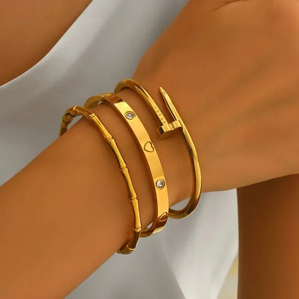 Gold_Love_Bamboo_Handstack_Bracelet_Set_For_Women